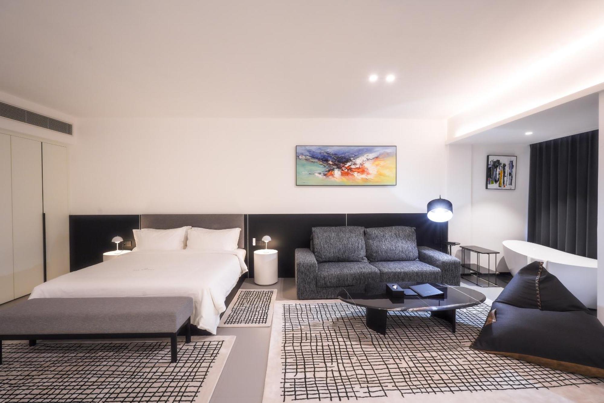 One Riviera Hotel And Residences Ban Souanmone Zewnętrze zdjęcie