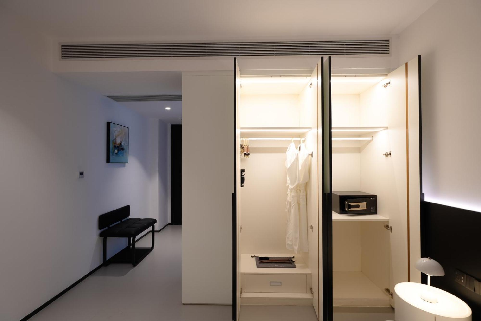 One Riviera Hotel And Residences Ban Souanmone Zewnętrze zdjęcie